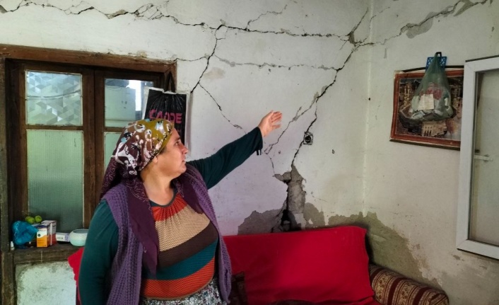 Depremle Sarsılan Köy Normale Döndü
