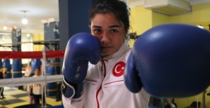 'Minik Boksör' Lakaplı Pınar Özkan'ın Hedefi Dünya Şampiyonluğu